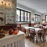 Otel Astor 3*