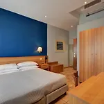 Otel Astor 3*