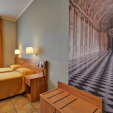 Astor 3* Turín