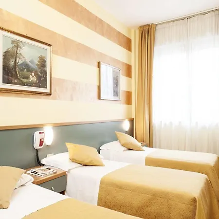Astor 3*