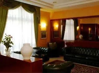 Astor Турин