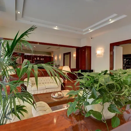 Hotel Astor 3*