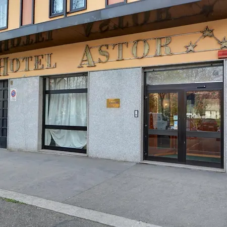 Astor Hotel