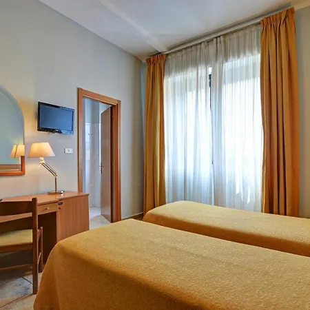 Hotel Astor