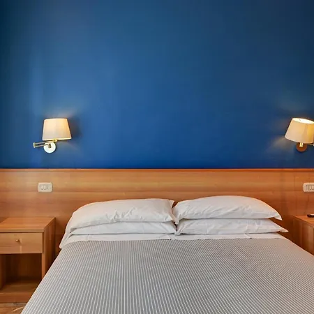 Astor Hotell 3*